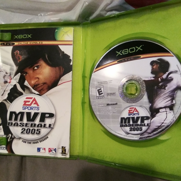 MVP BASEBALL 2005 XBOX LIVE VIDEO GAME - Picture 2 of 3
